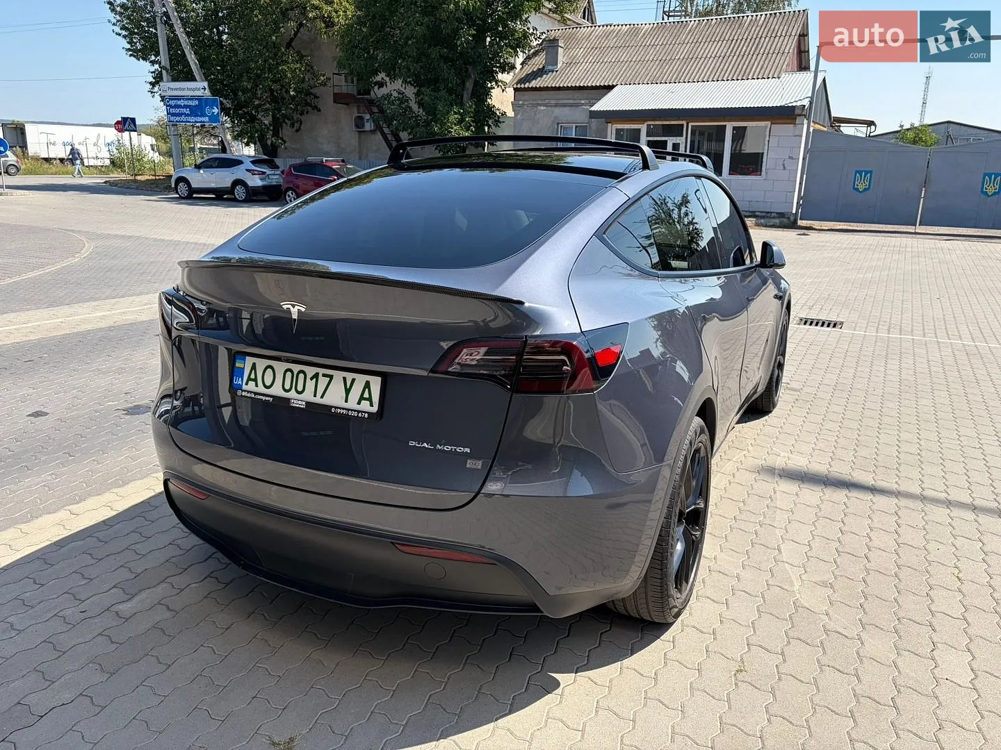 2023 Tesla Model Y - мініатюра 2