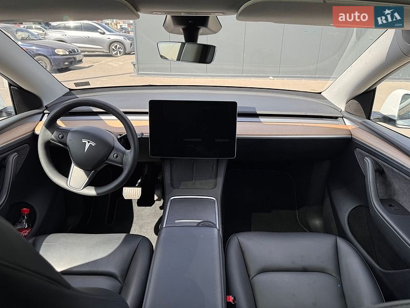 Внедорожник / Кроссовер Tesla Model Y 2023 в Днепре