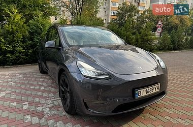 Внедорожник / Кроссовер Tesla Model Y 2021 в Кременчуге
