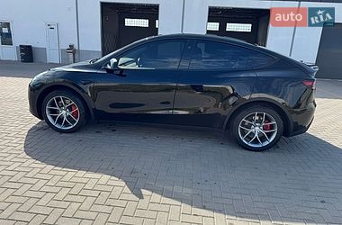 Позашляховик / Кросовер Tesla Model Y 2023 в Харкові