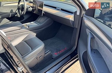 Позашляховик / Кросовер Tesla Model Y 2023 в Харкові