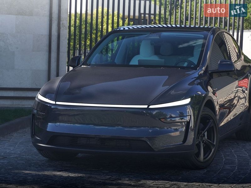 Позашляховик / Кросовер Tesla Model Y 2025 в Львові