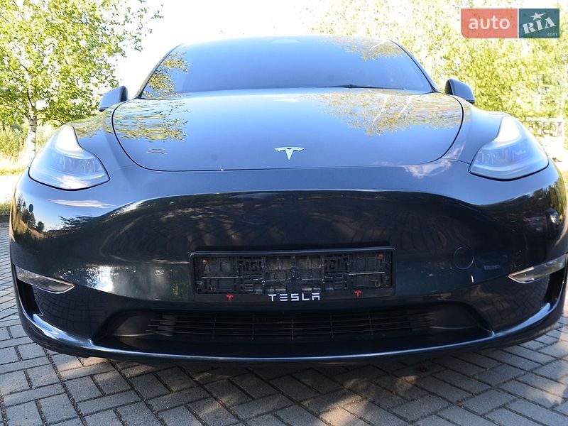 Позашляховик / Кросовер Tesla Model Y 2024 в Дрогобичі