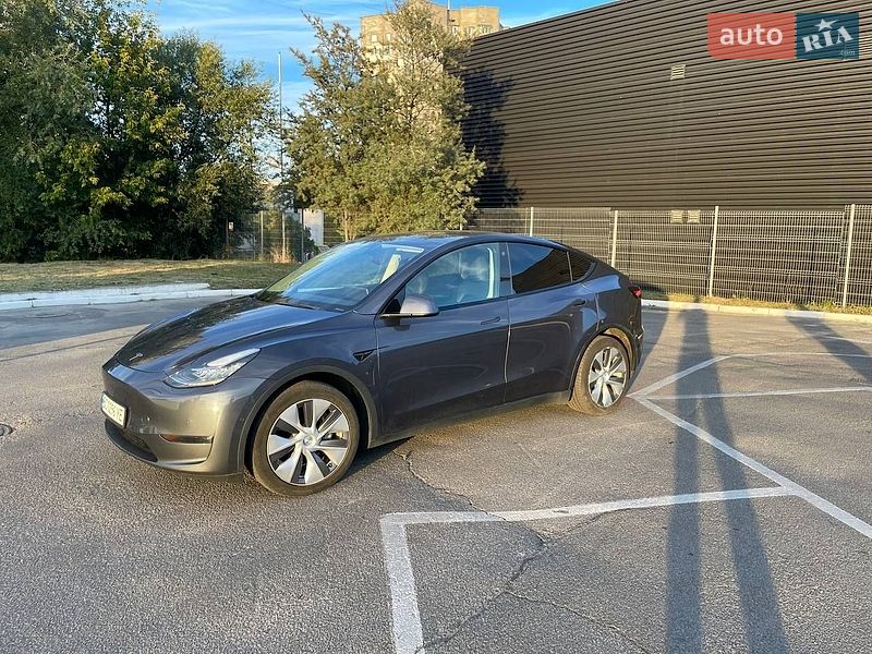 Внедорожник / Кроссовер Tesla Model Y 2021 в Львове