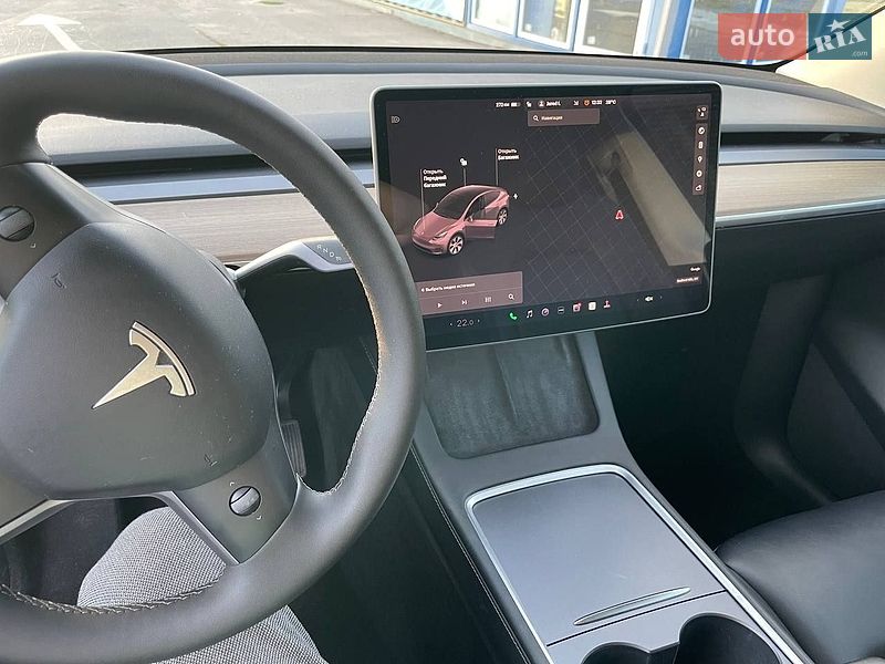 Внедорожник / Кроссовер Tesla Model Y 2021 в Львове