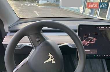 Внедорожник / Кроссовер Tesla Model Y 2021 в Львове