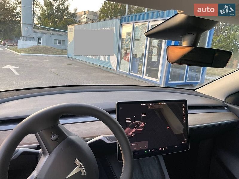 Внедорожник / Кроссовер Tesla Model Y 2021 в Львове