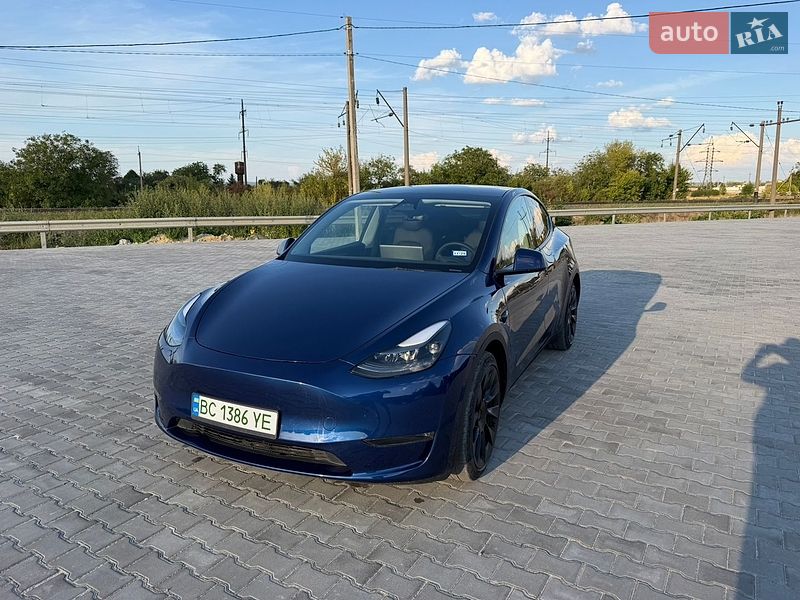 Внедорожник / Кроссовер Tesla Model Y 2023 в Золочеве
