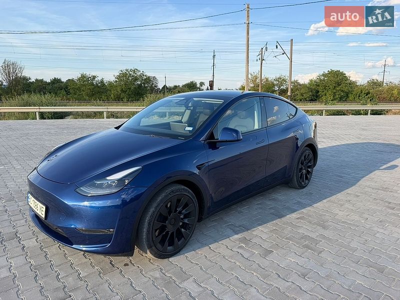 Внедорожник / Кроссовер Tesla Model Y 2023 в Золочеве