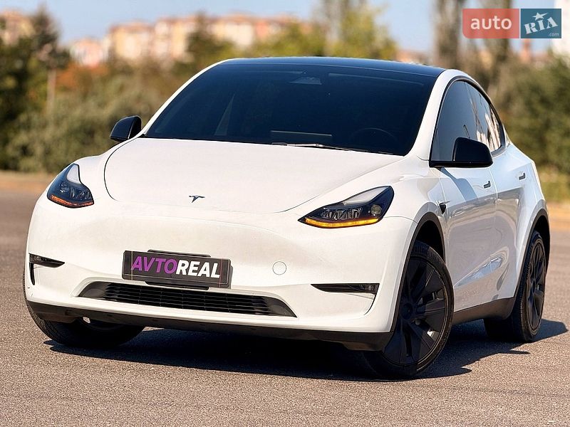 Tesla Model Y 2023 Tesla Model Y 2023