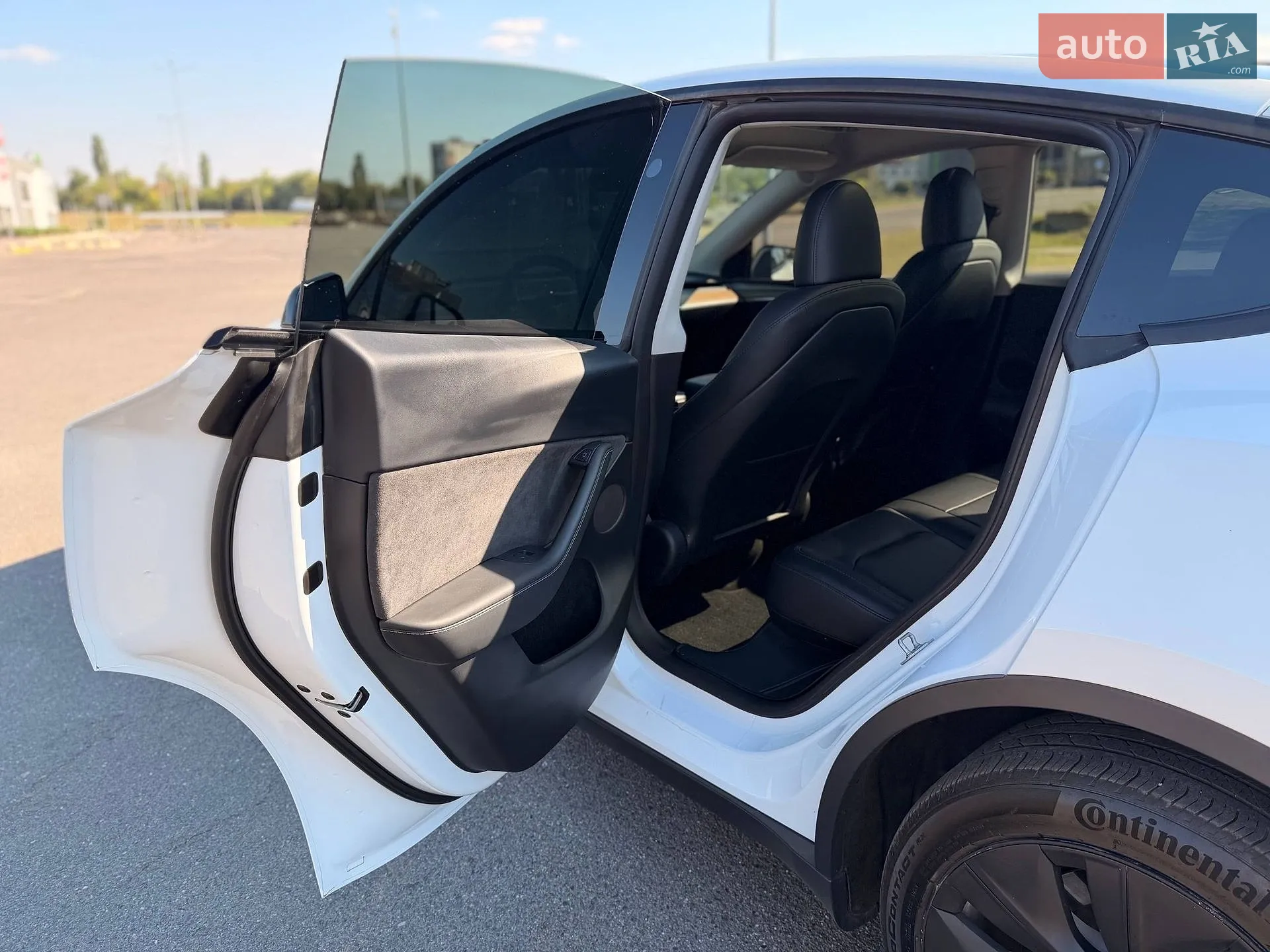 2023 Tesla Model Y - мініатюра 48