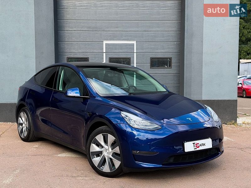 Tesla Model Y 2022