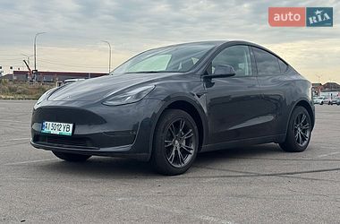 Позашляховик / Кросовер Tesla Model Y 2025 в Києві