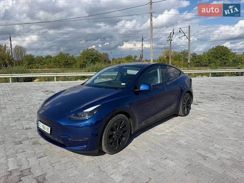 Внедорожник / Кроссовер Tesla Model Y 2023 в Золочеве