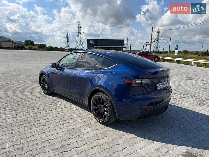 Внедорожник / Кроссовер Tesla Model Y 2023 в Золочеве