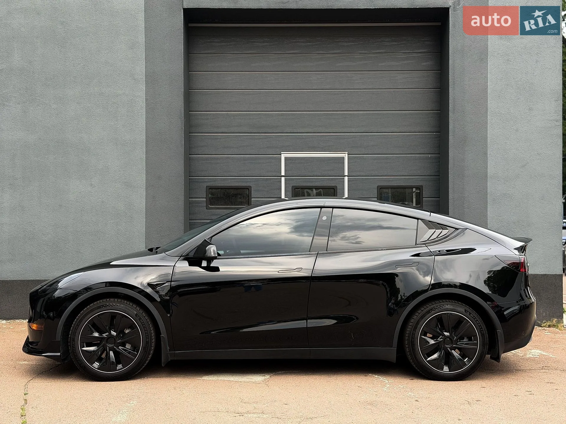2024 Tesla Model Y - мініатюра 6