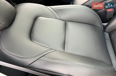 Внедорожник / Кроссовер Tesla Model Y 2021 в Дрогобыче