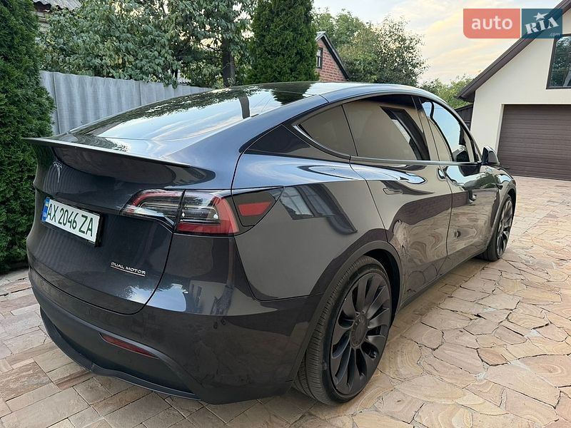 Внедорожник / Кроссовер Tesla Model Y 2024 в Мерефа
