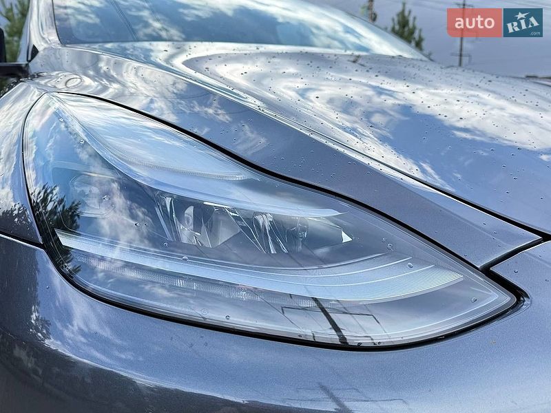 Позашляховик / Кросовер Tesla Model Y 2023 в Львові