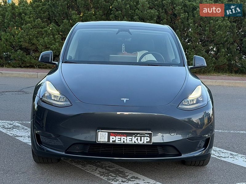 Позашляховик / Кросовер Tesla Model Y 2023 в Києві