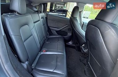 Позашляховик / Кросовер Tesla Model Y 2023 в Києві