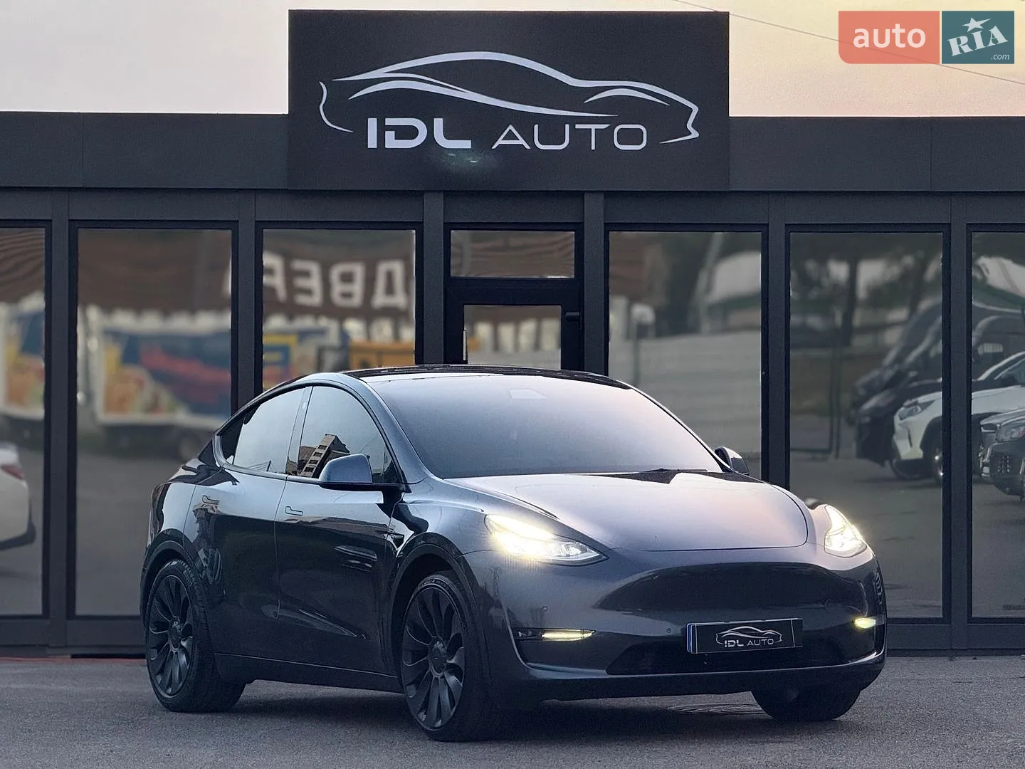 2021 Tesla Model Y - мініатюра 2