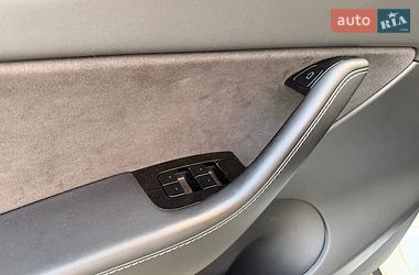 Позашляховик / Кросовер Tesla Model Y 2020 в Києві