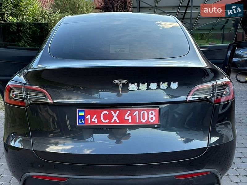 Позашляховик / Кросовер Tesla Model Y 2024 в Новояворівську фото 10 Позашляховик / Кросовер Tesla Model Y 2024 в Новояворівську