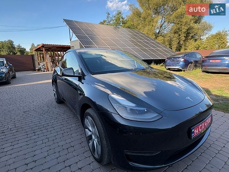 Позашляховик / Кросовер Tesla Model Y 2024 в Новояворівську фото Позашляховик / Кросовер Tesla Model Y 2024 в Новояворівську