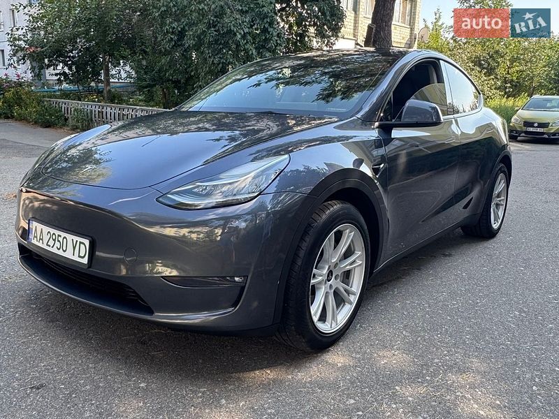 Tesla Model Y 2023 Tesla Model Y 2023