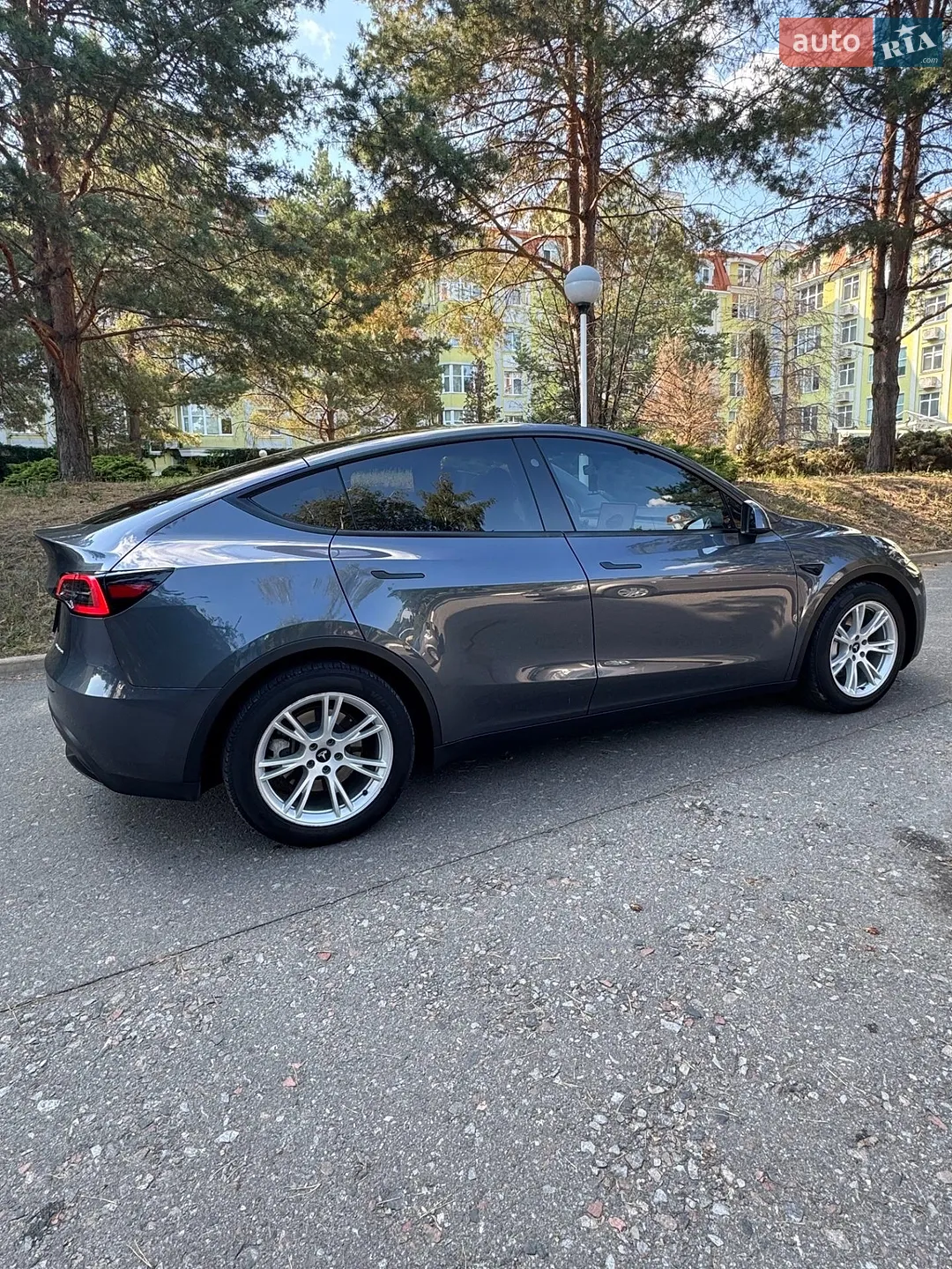 2023 Tesla Model Y - мініатюра 3