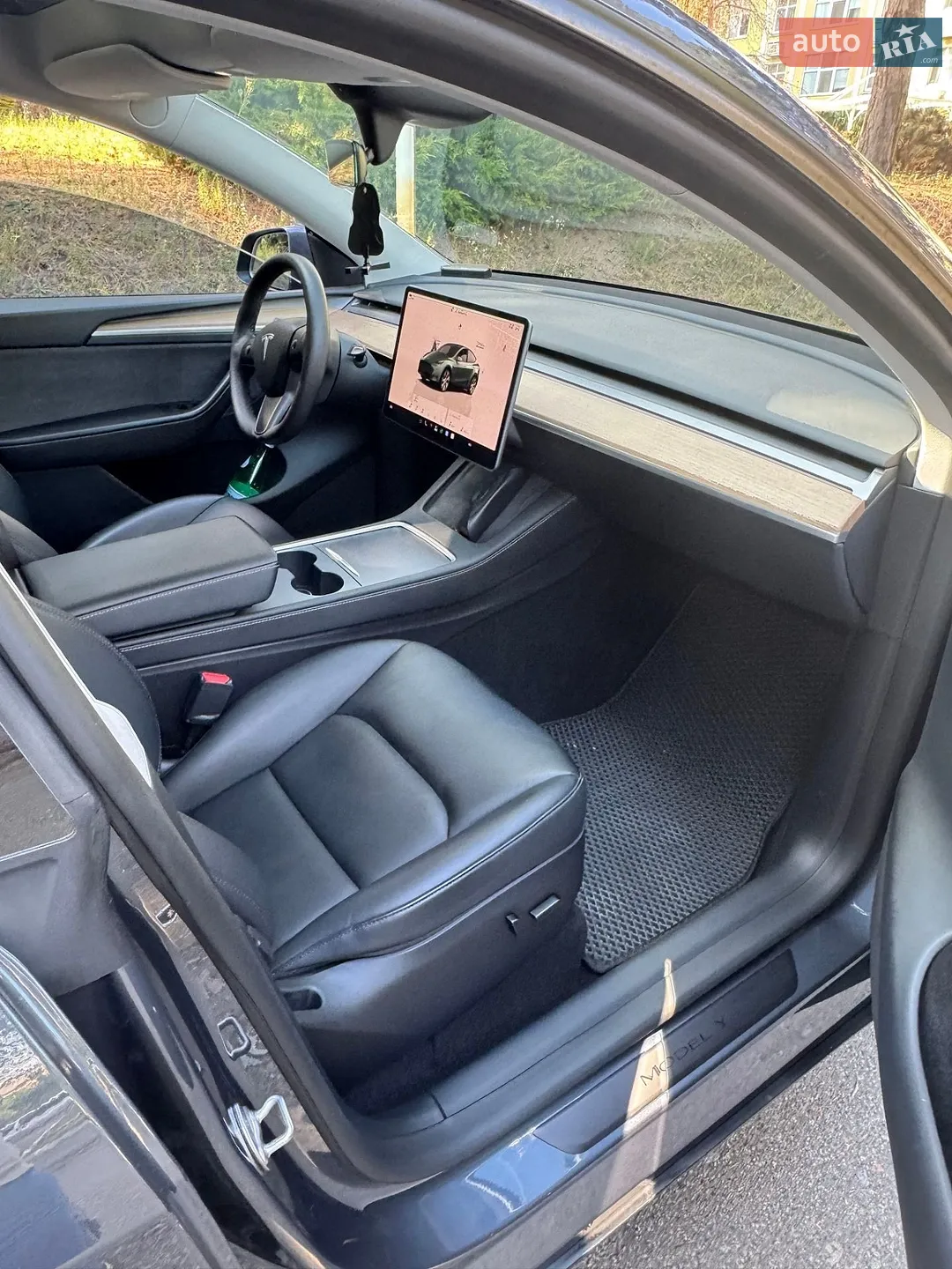 2023 Tesla Model Y - мініатюра 15