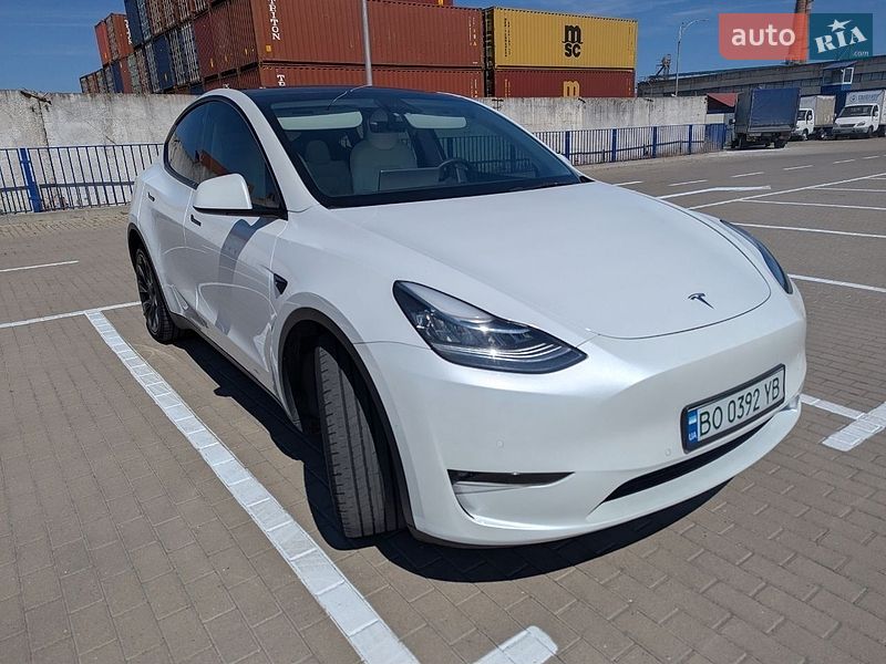 Tesla Model Y 2021 Tesla Model Y 2021