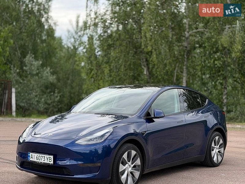 Tesla Model Y 2021