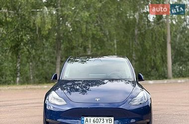 Позашляховик / Кросовер Tesla Model Y 2021 в Києві