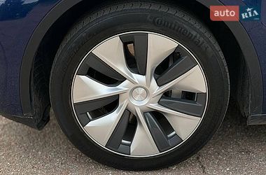 Позашляховик / Кросовер Tesla Model Y 2021 в Києві