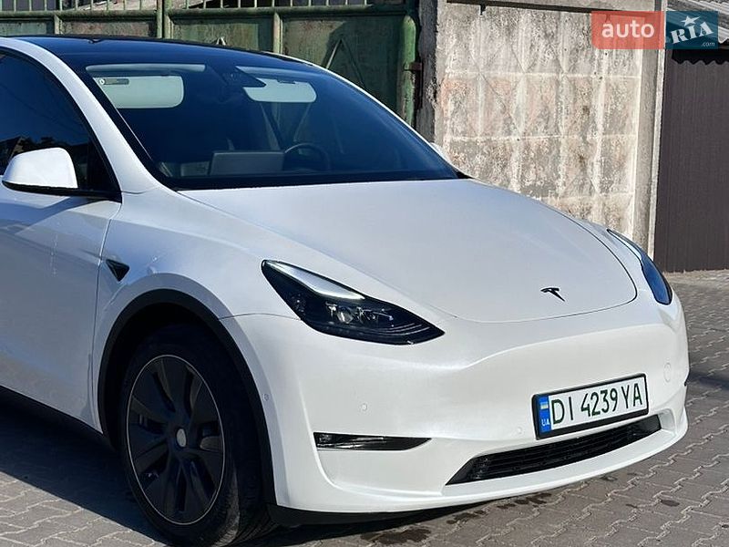 Позашляховик / Кросовер Tesla Model Y 2021 в Балті