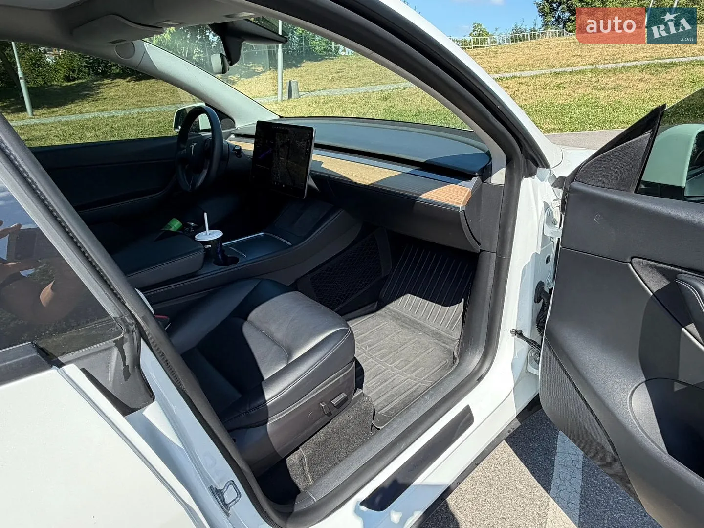 2021 Tesla Model Y - мініатюра 31