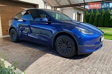 tesla model-y 2024 в Дніпро (Дніпропетровськ) від професійного продавця Дима
