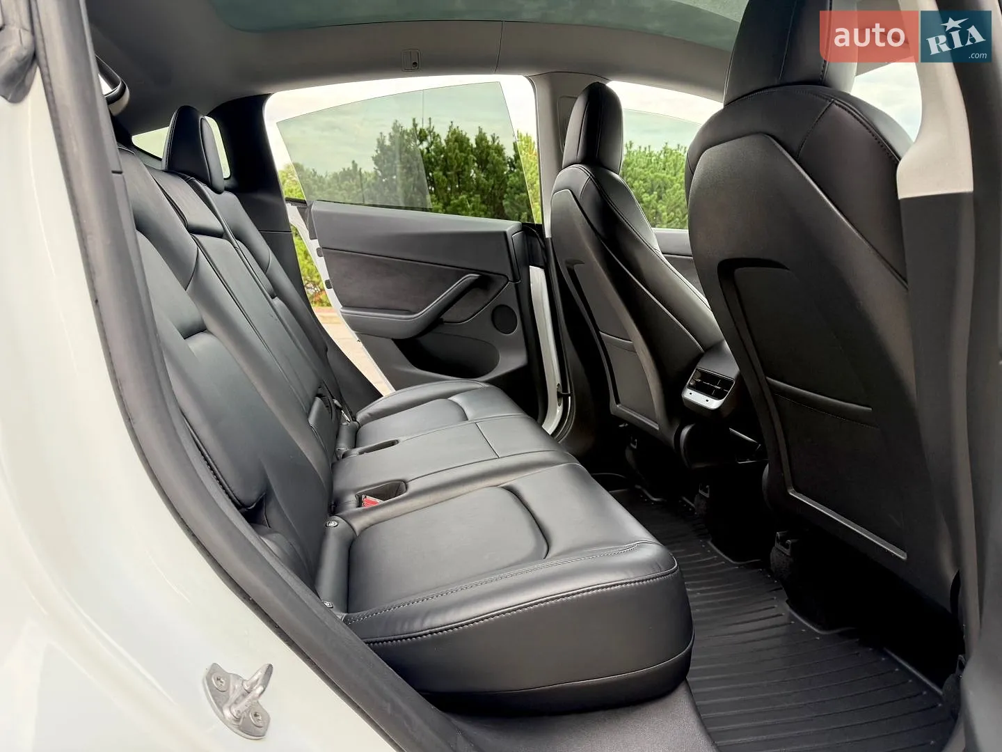 2021 Tesla Model Y - мініатюра 41