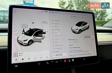 Позашляховик / Кросовер Tesla Model Y 2021 в Києві