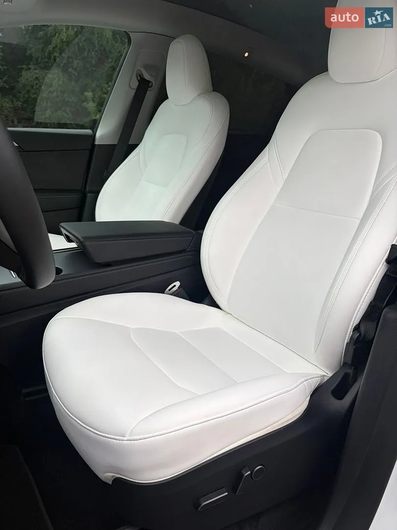 2023 Tesla Model Y - мініатюра 10