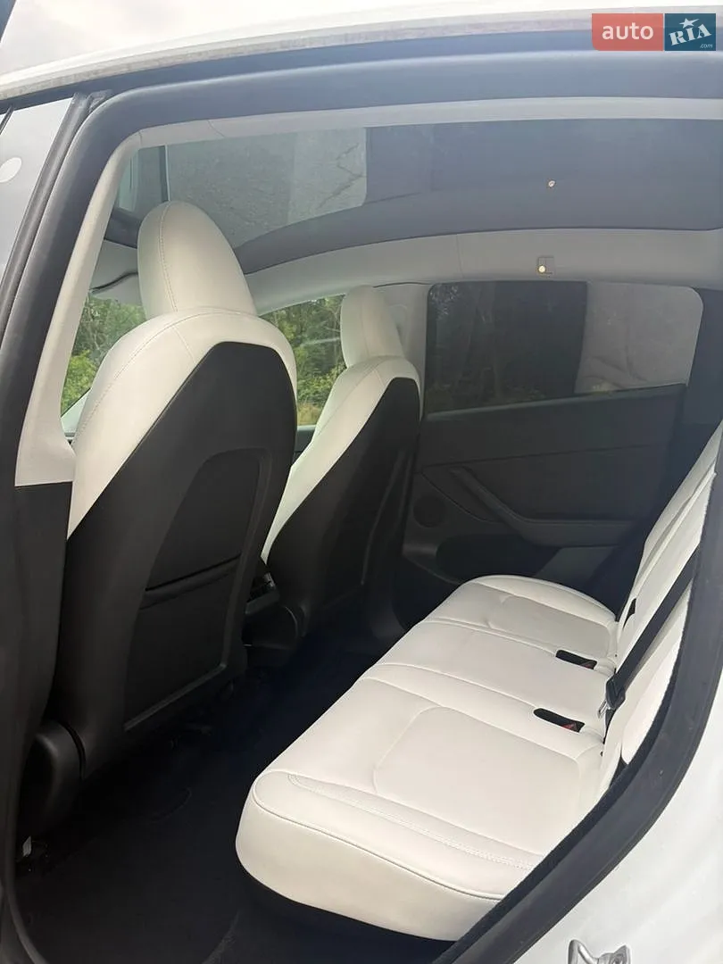 2023 Tesla Model Y - мініатюра 12