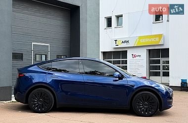 Внедорожник / Кроссовер Tesla Model Y 2023 в Киеве фото 10 Внедорожник / Кроссовер Tesla Model Y 2023 в Киеве