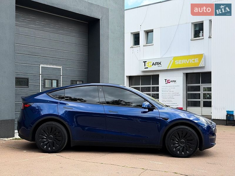Внедорожник / Кроссовер Tesla Model Y 2023 в Киеве фото 10 Внедорожник / Кроссовер Tesla Model Y 2023 в Киеве