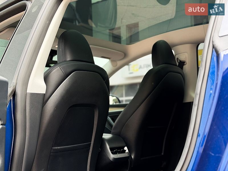 Внедорожник / Кроссовер Tesla Model Y 2023 в Киеве фото 15 Внедорожник / Кроссовер Tesla Model Y 2023 в Киеве