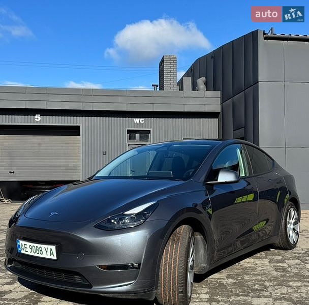 Позашляховик / Кросовер Tesla Model Y 2023 в Кривому Розі фото 2 Позашляховик / Кросовер Tesla Model Y 2023 в Кривому Розі