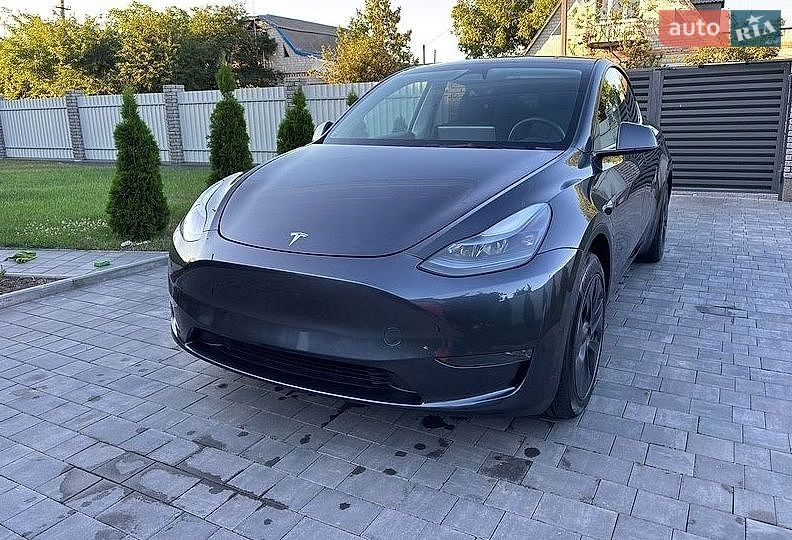 Внедорожник / Кроссовер Tesla Model Y 2024 в Ивано-Франковске фото 2 Внедорожник / Кроссовер Tesla Model Y 2024 в Ивано-Франковске