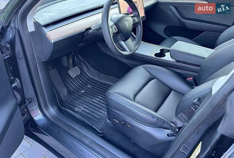 Внедорожник / Кроссовер Tesla Model Y 2024 в Ивано-Франковске фото 14 Внедорожник / Кроссовер Tesla Model Y 2024 в Ивано-Франковске
