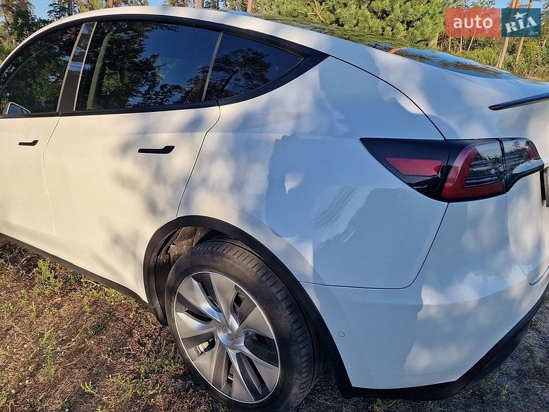 Позашляховик / Кросовер Tesla Model Y 2022 в Черкасах